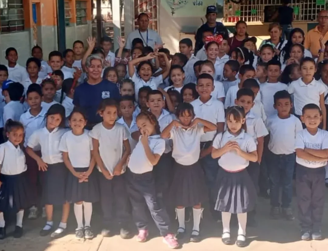 Guárico | Niños y niñas aprendieron sobre química, biología y robótica en jornada científica