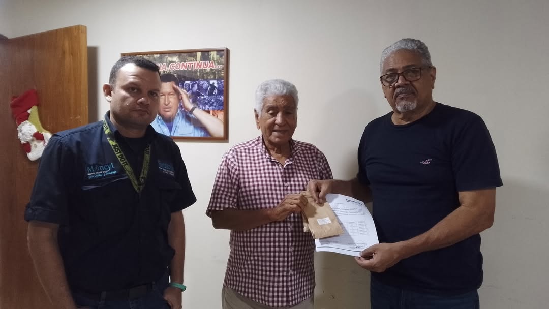 Alianza Científico-Campesina entrega semillas y fertilizantes a productores del estado Bolívar