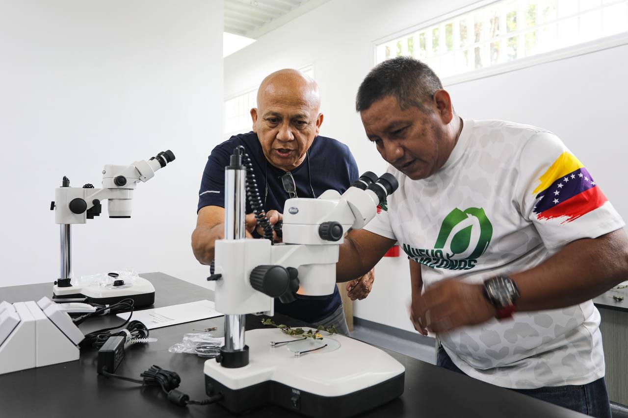 Realizan intercambio de conocimientos científicos y ancestrales en Amazonas