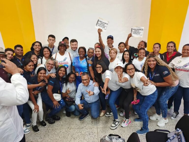 Fundacite La Guaira acompaña 1° Encuentro de Equipos Promotores de Comunas y Circuitos Comunales