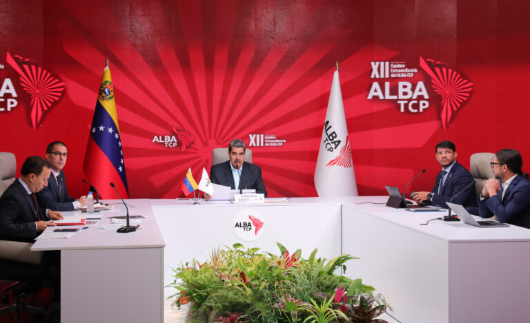 Presidente Maduro plantea acelerar creación del Centro de Ciencia y Tecnología en IA del ALBA