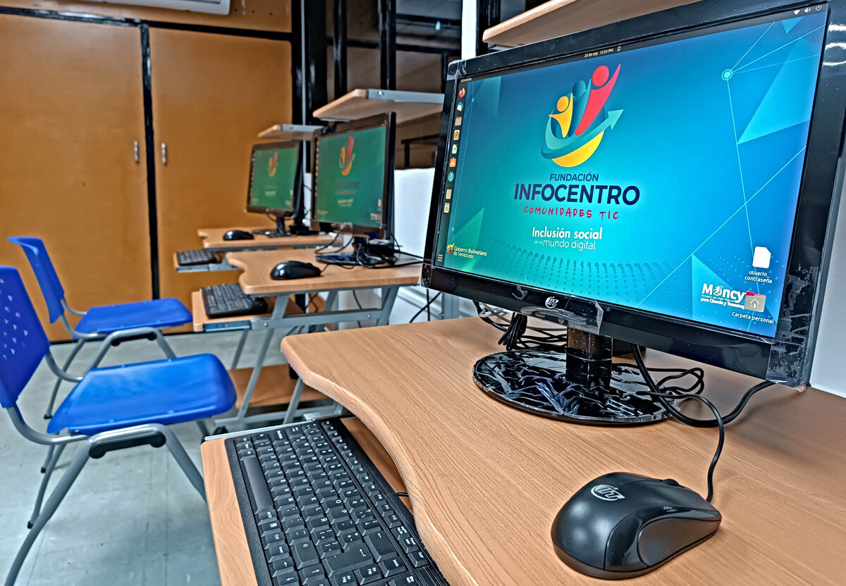 Mincyt y pueblo barinés avanzan en la recuperación del Infocentro Comunal Hugo Chávez