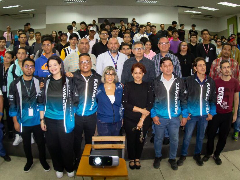 CNTI fomenta uso de tecnologías libres en la Universidad de Carabobo