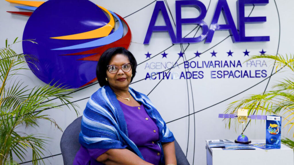 ABAE impulsa programas que empoderan a mujeres en áreas STEM