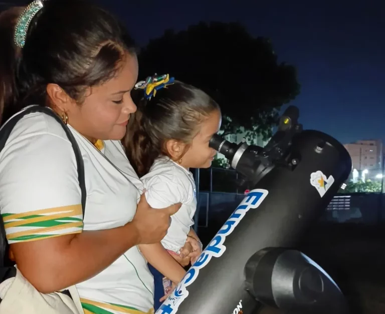 Semilleros Científicos de Zulia disfrutan de una «Noche de Observación Astronómica»