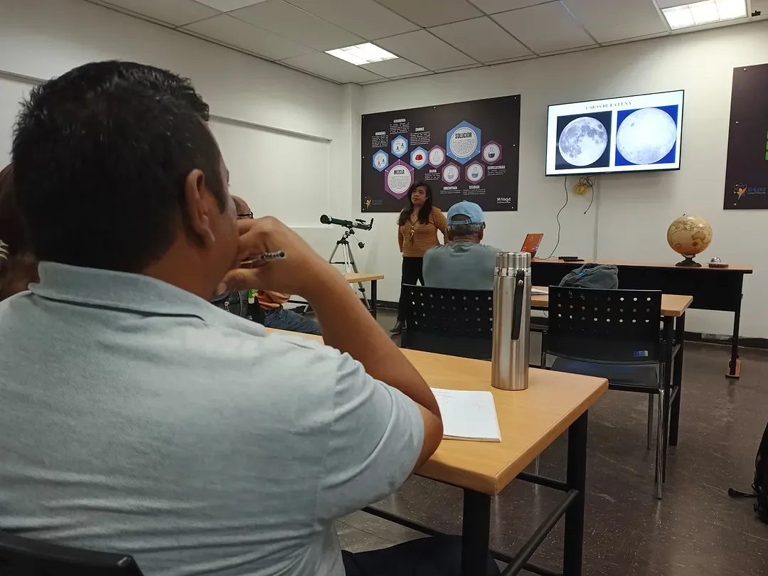 Fortalecen conocimientos sobre astronomía en Zulia