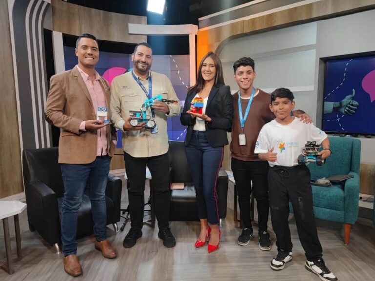 Gobierno Bolivariano garantiza formación en robótica educativa a niños y jóvenes del país