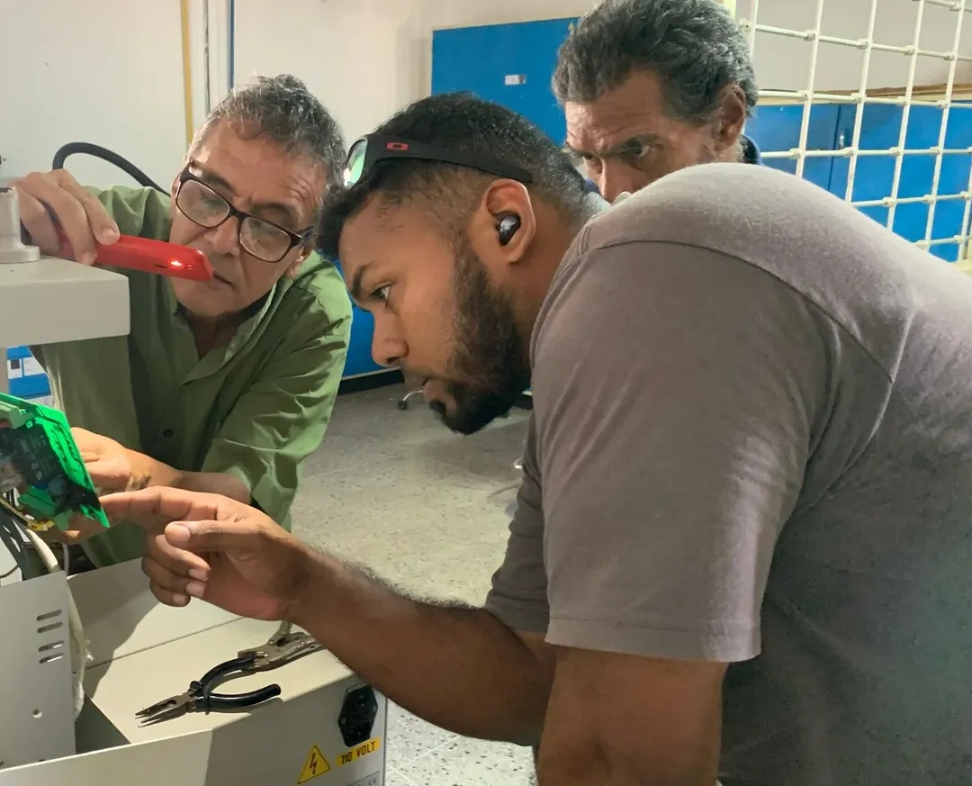 Carabobo | Cayapa Heroica recupera equipos de laboratorio en la UPTVAL en Valencia