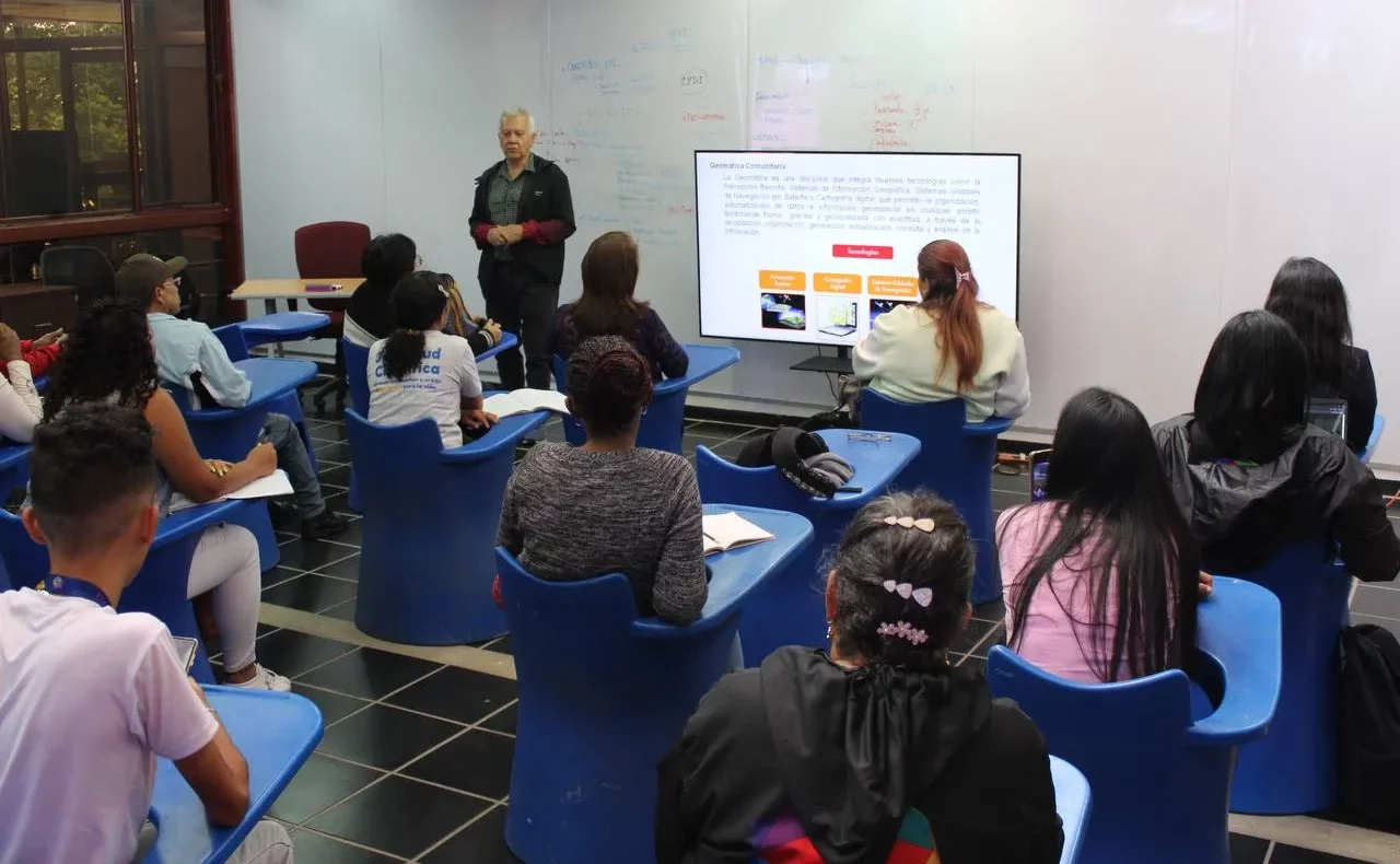 FIIIDT abrió sus puertas a promotores de la Gran Misión Ciencia de Caracas