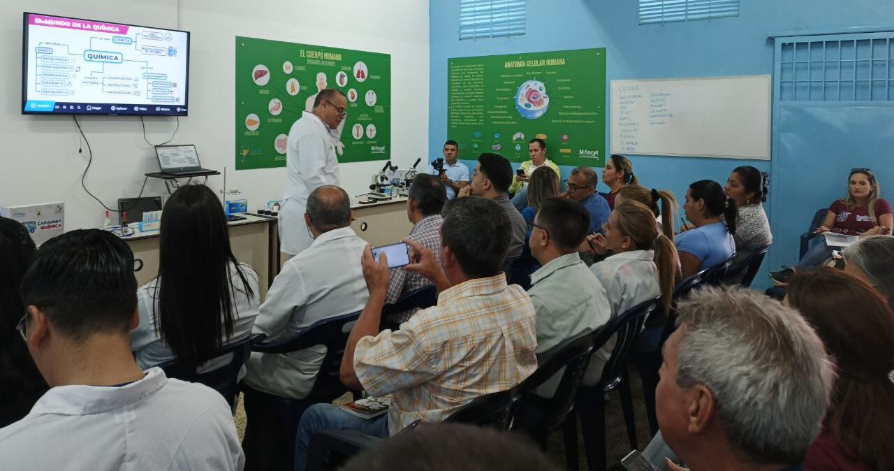 Docentes de Táchira participaron en la Caravana de la Ciencia