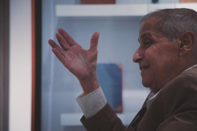 Dr. Humberto Fernández – Morán, Biblioteca Marcel Roche, Nelson Franklin