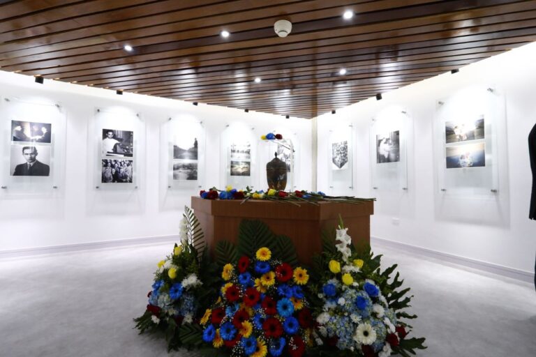 Rendirán homenaje en capilla ardiente al Dr. Humberto Fernández-Morán en el IVIC