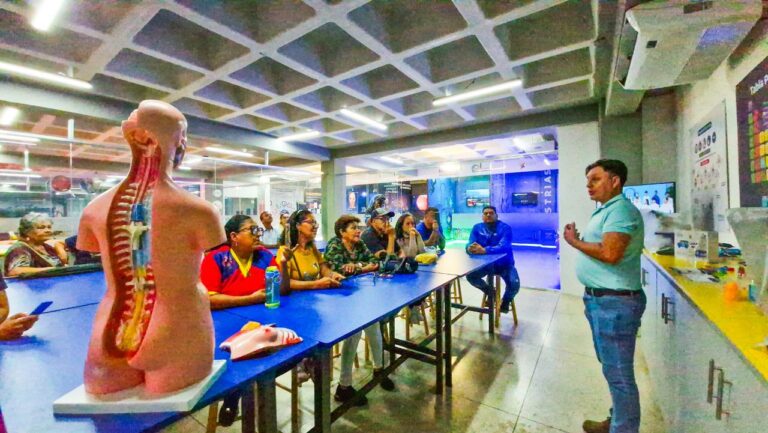 Voceros de MTT en Carabobo se forman en ciencia y tecnología (4)