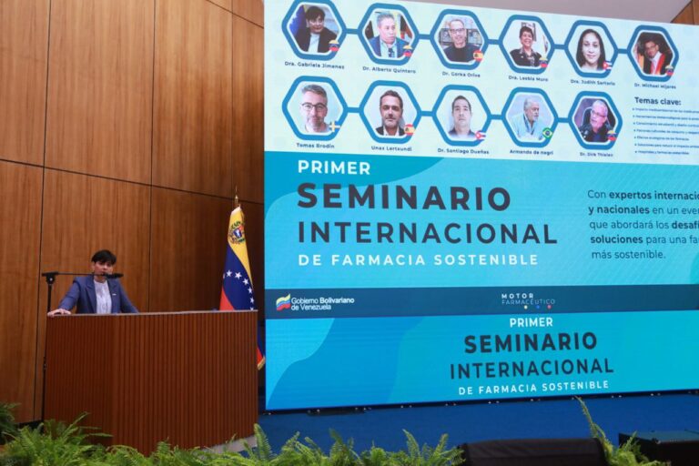 Vicepresidenta Sectorial Gabriela Jiménez Ramírez insta a la complementariedad para transformar la industria farmacéutica