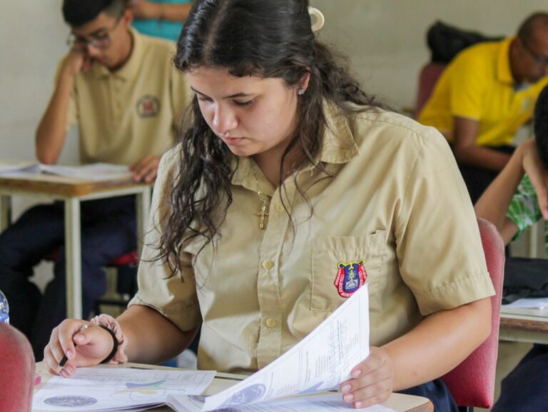 Olimpiada Mundial de Astronomía Lara