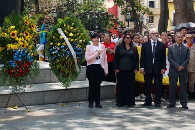 Sector científico celebra traslado de los restos del Dr. Humberto Fernández-Morán al Panteón Nacional