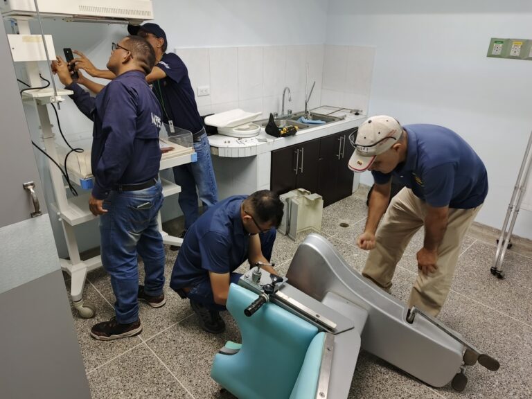 Cayapa Heroica recupera equipos médicos de la Clínica Especializada Popular Arsenal en Aragua
