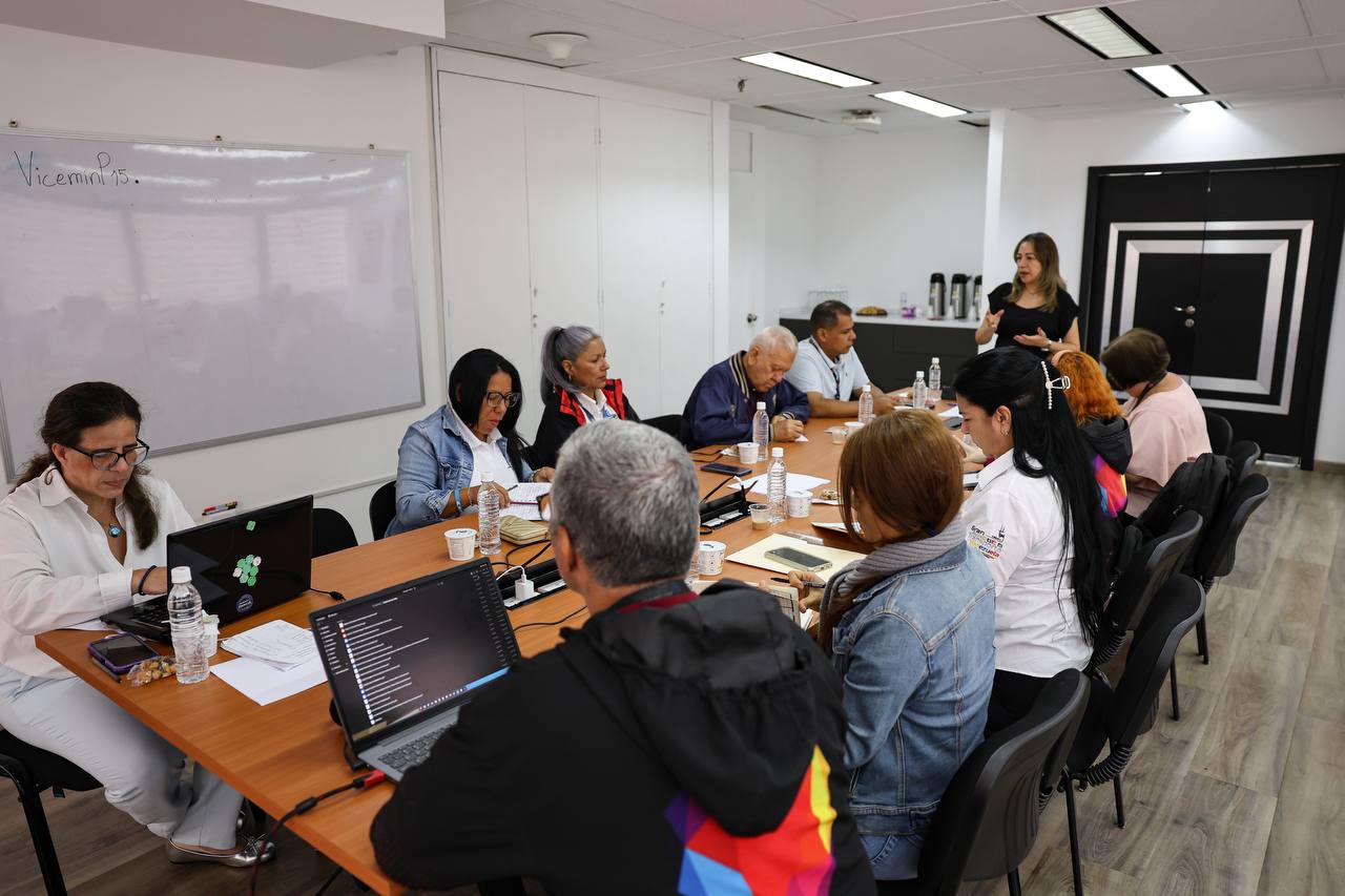 Sector científico evalúa proyectos sobre tecnología acuática