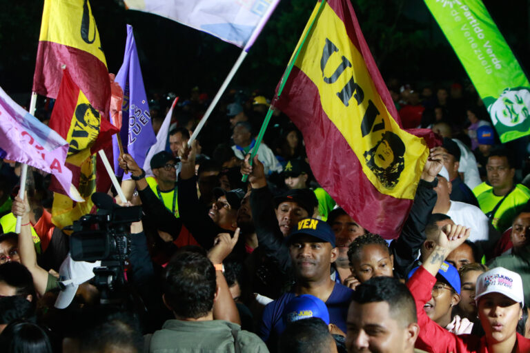 Alianza del Gran Polo Patriótico se impone en elecciones legislativas y regionales 2025