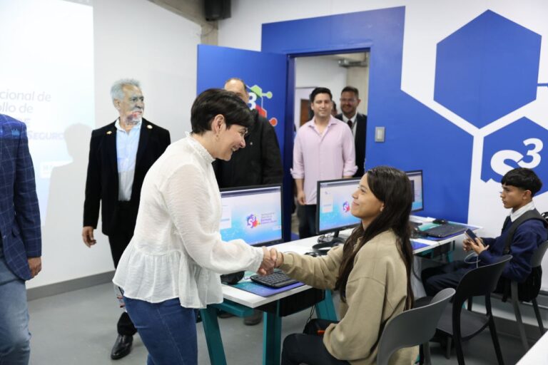 Universidad Simón Bolívar cuenta con Nodo de la Red de Desarrollo de Software Soberano y Seguro