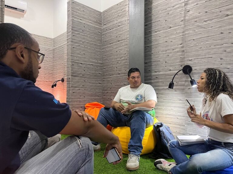 La Guaira avanza en agenda educativa para formación práctica de jóvenes en ciencia y tecnología