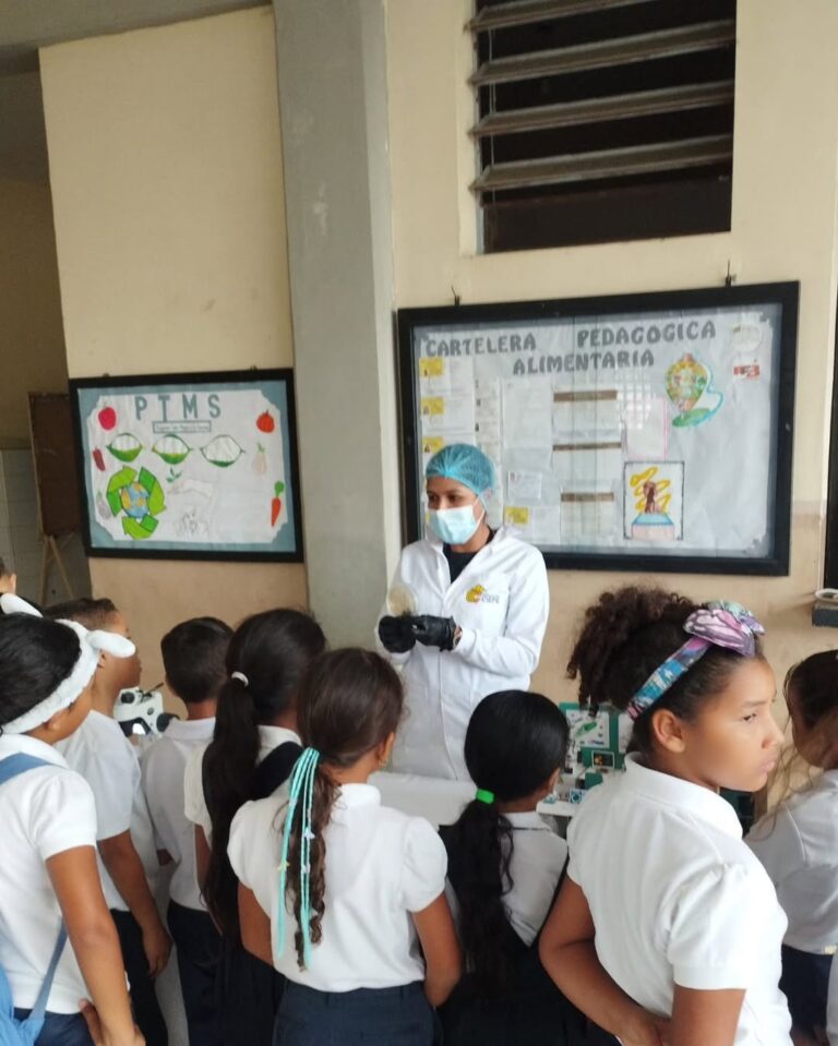 Estudiantes de Yaracuy aprenden de la ciencia de los alimentos con la Fundación Ciepe