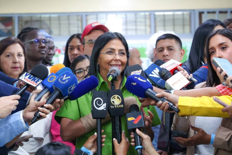 Venezuela reitera compromiso con el diálogo y la paz en comicios regionales y legislativos de este domingo