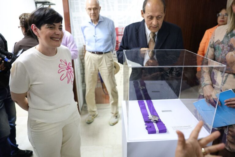 Gobierno Nacional inaugura exposición sobre el Dr. Humberto Fernández-Morán en la UCV