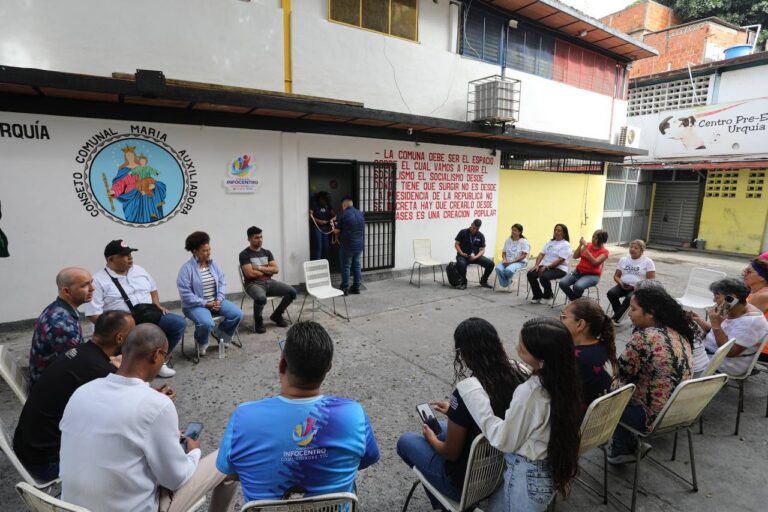Infocentro cacica Urquía
