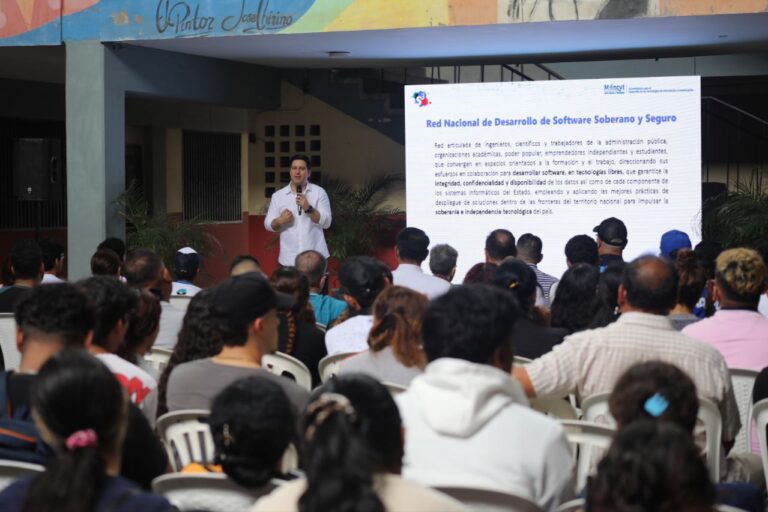 Presentación de S3 UPT Maracaibo / Raúl Hernández