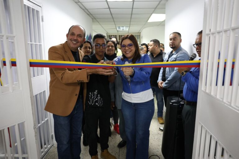 Inaugurado nodo de la Red Nacional de Software Soberano y Seguro en Mérida