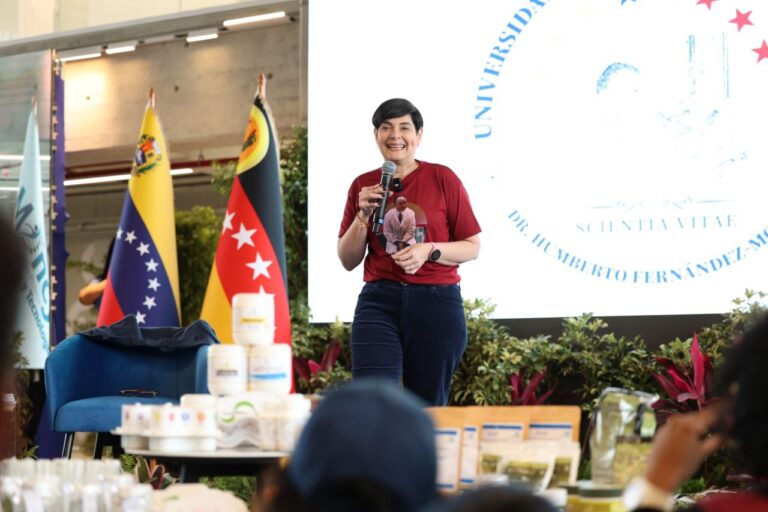 Universidad Nacional de las Ciencias / Gabriela Jiménez Ramírez