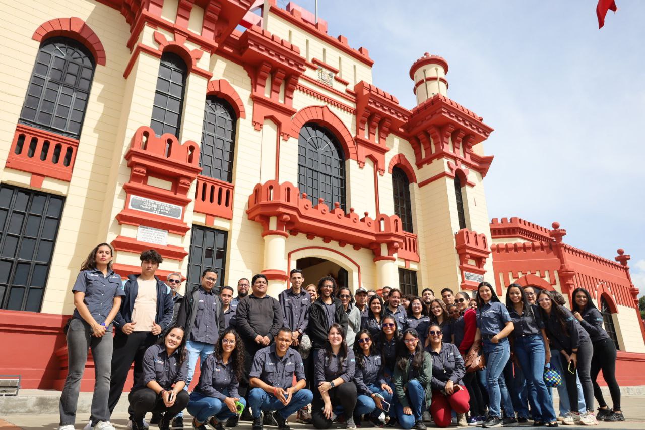 Cendit 4F-Panteón