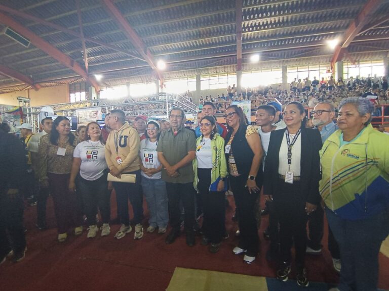 Barinas | Expoferia de Oportunidades de Estudios  se inaugura con destacada participación
