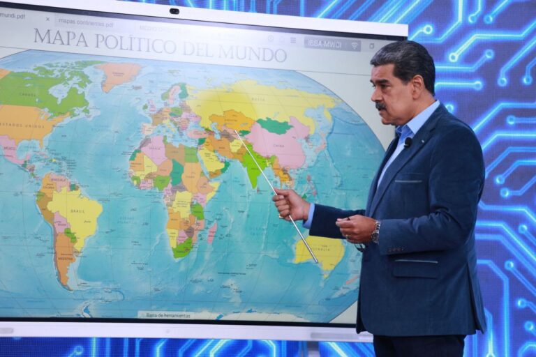 Presidente Maduro exhorta al mundo a constituir cumbre por la paz de Asia Occidental