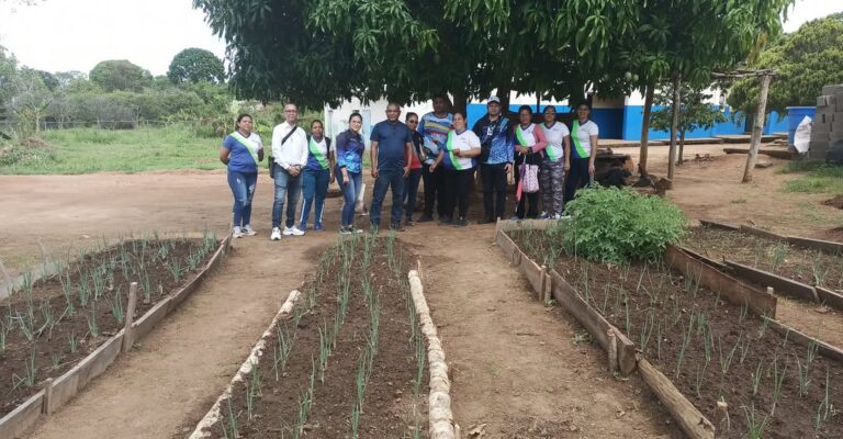 Bolívar | Alianza Científico-Campesina acompaña creación de huertos escolares