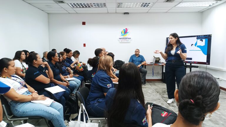 Fundación Infocentro lanza plan formativo Escuela para Padres Digitales