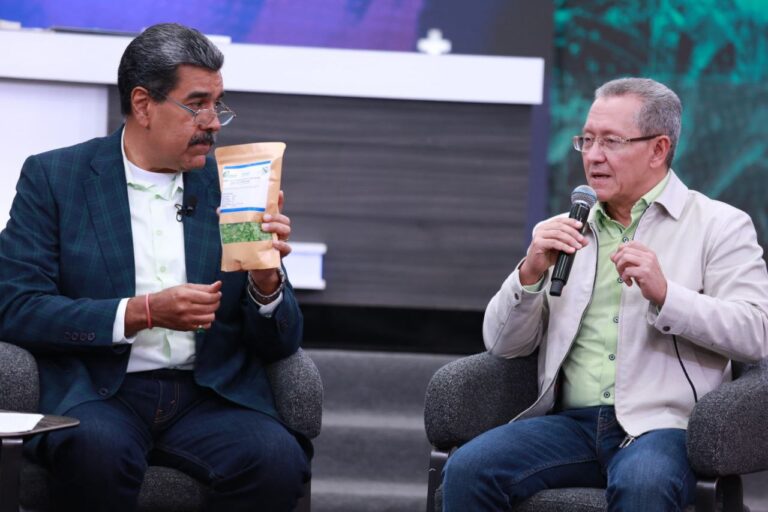 Presidente Maduro insta a avanzar hacia la agricultura regenerativa y producir alimentos sanos