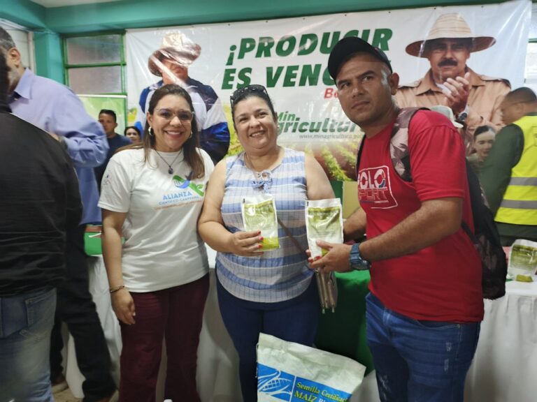 Productores del estado Barinas reciben semillas biotecnológicas