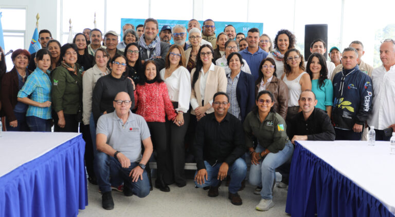 Gobierno Bolivariano ejecuta estrategias para controlar coral invasor en costas de Venezuela