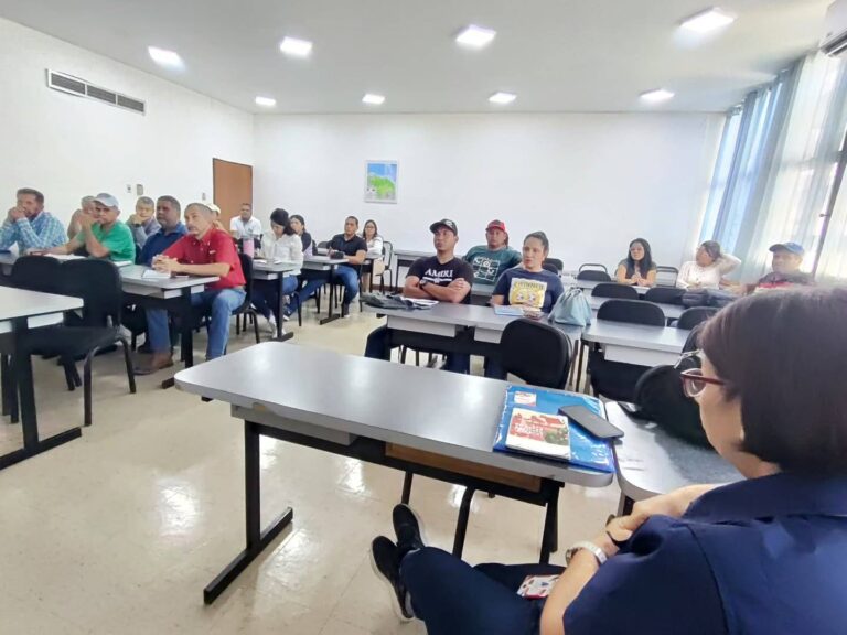 Fundación Ciepe forma a productores agropecuarios sobre plan sanitario y movilización animal