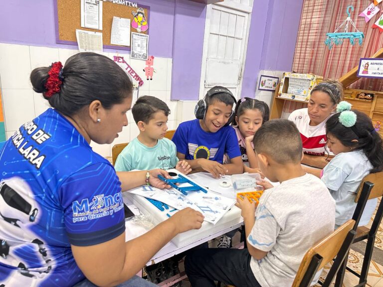 Infocentro Lara | Llevan la robótica educativa a todos los rincones