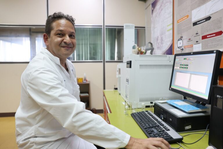 Molécula para combinar tratamiento de quimioterapia y radioterapia. Álvaro Álvarez Aular