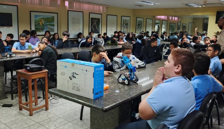 Bolívar | Inicia ciclo formativo en robótica y programación en el municipio Caroní