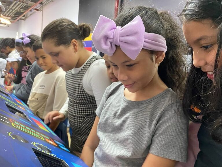 Centro Didáctico para la Enseñanza de las Ciencias de La Guaira recibe a niños y niñas de la parroquia Urimare