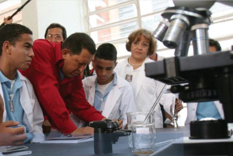 71 años del comandante Chávez: su legado científico -tecnológico sigue vigente