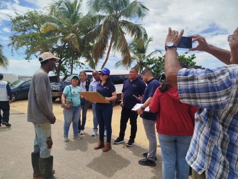 Mincyt evalúa proyectos productivos de la Red Científica y Tecnológica Acuícola en Sucre