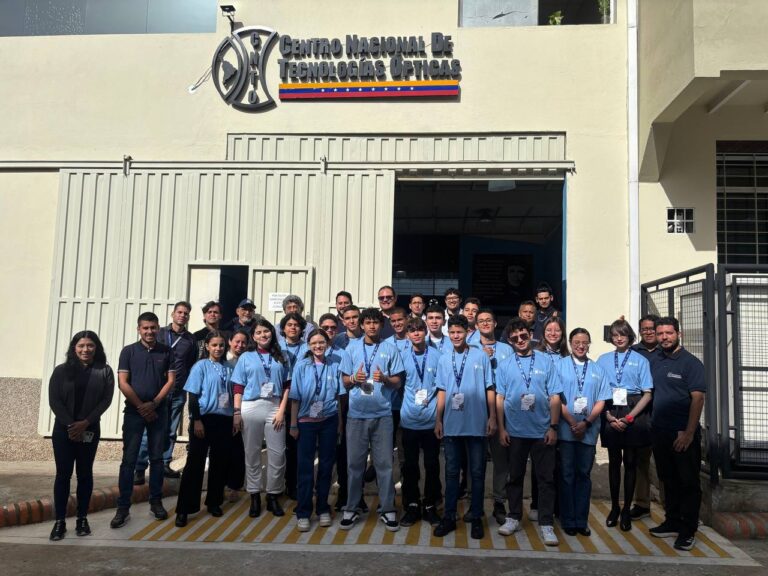 Jóvenes se preparan en Mérida para Olimpiadas Abiertas Internacionales de Astronomía