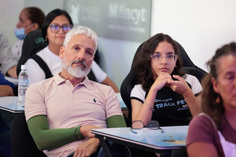 Participantes del Diplomado Didáctica de la Ciencia conocen experiencias de investigación y enseñanza lúdica en Miranda