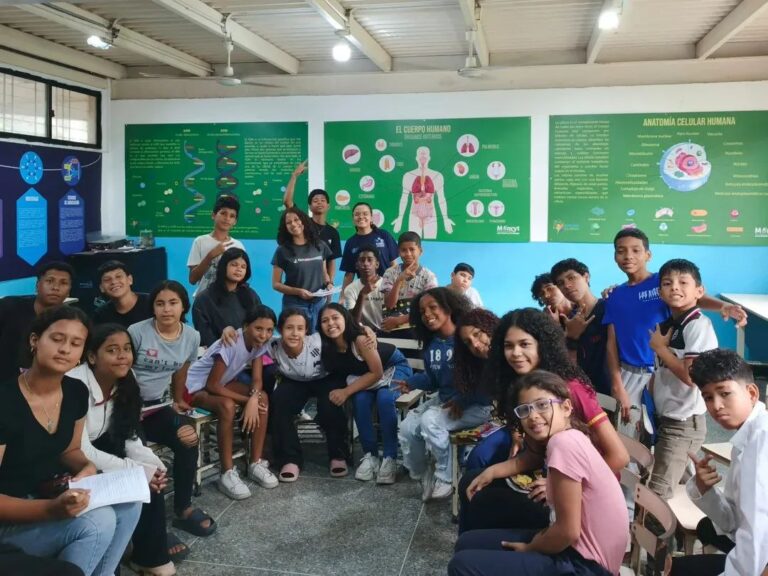 Carabobo | Semilleros científicos disfrutan de la ciencia durante temporada vacacional
